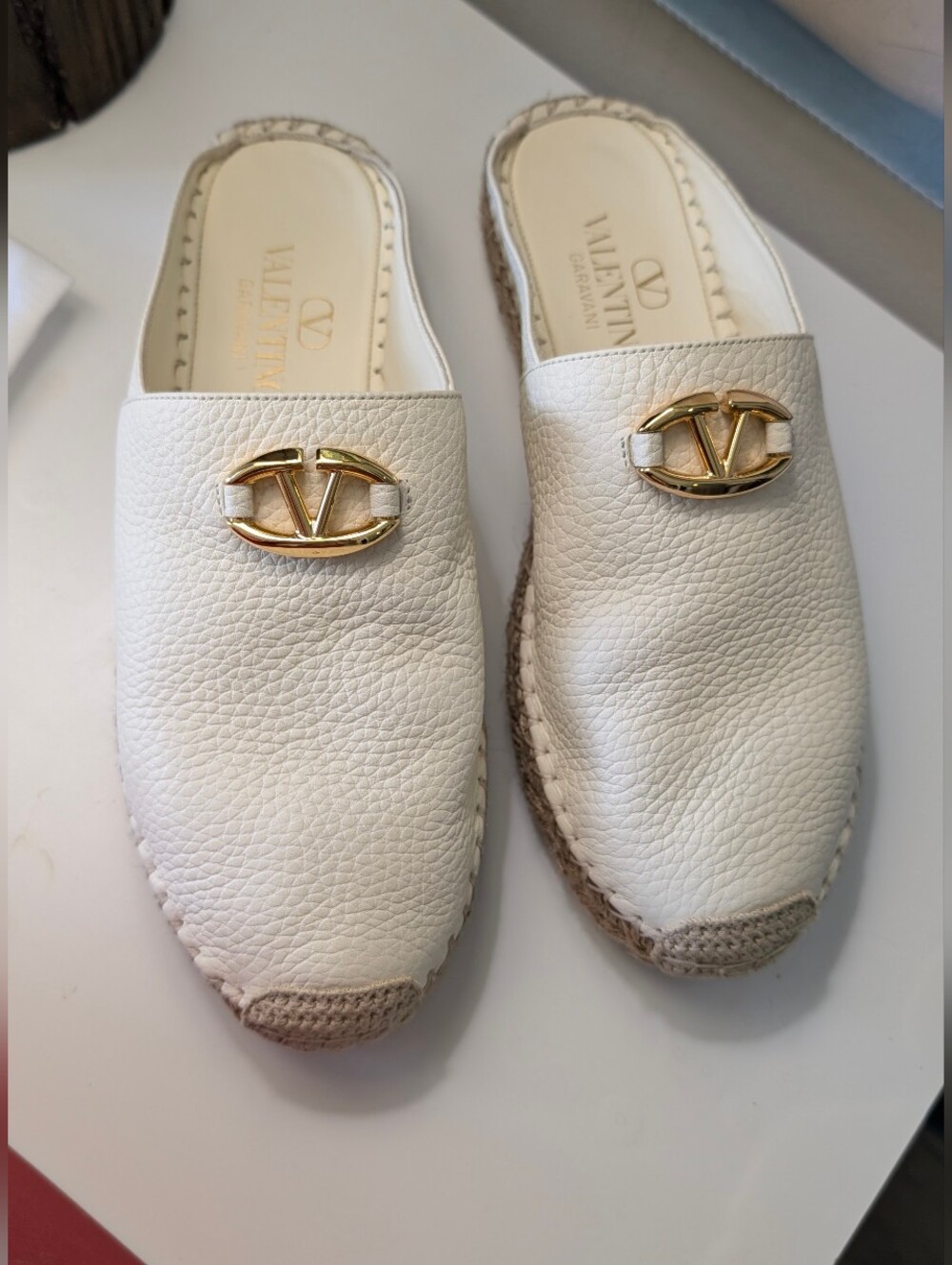 Valentino Garavani Leather Bow Detail Flat Mule Slide Sandals Pointed Toe Sz 37